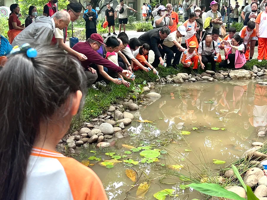 LINE_ALBUM_20230427山佳國小頒發感謝狀儀式_240429_6